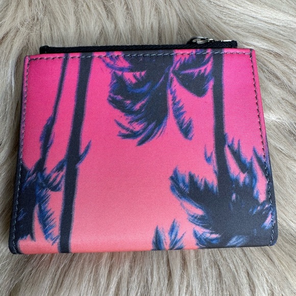 ❌❌❌SOLD❌❌❌Authentic NWT YSL Yves Saint Laurent Unisex Palm Tree Sunset Wallet - Picture 2 of 4